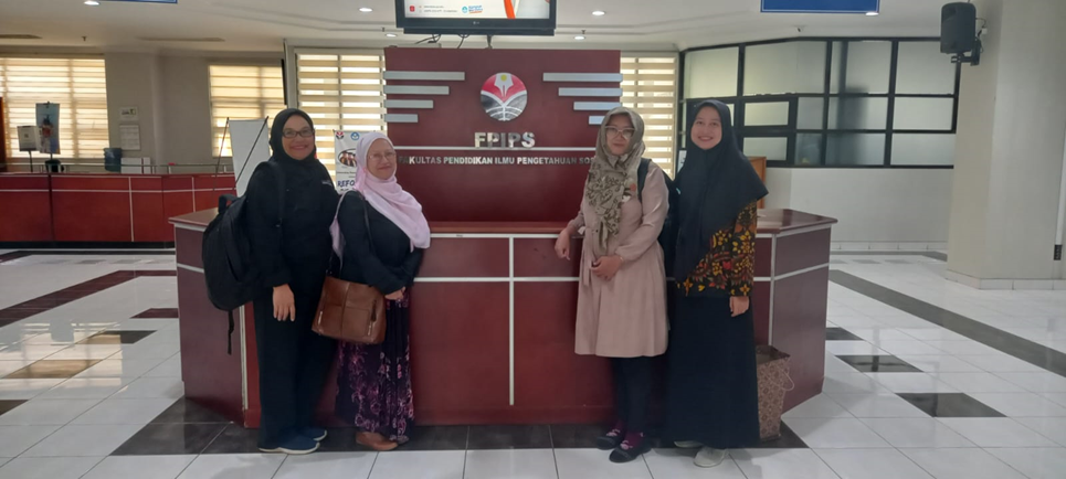 Jurusan Pariwisata Syariah melakukan konsultasi dan koordinasi terkait kurikulum MBKM dan pengelolaan jurnal  ke Prodi Manajemen Industri Katering, Universitas Pendidikan Indonesia (UPI)