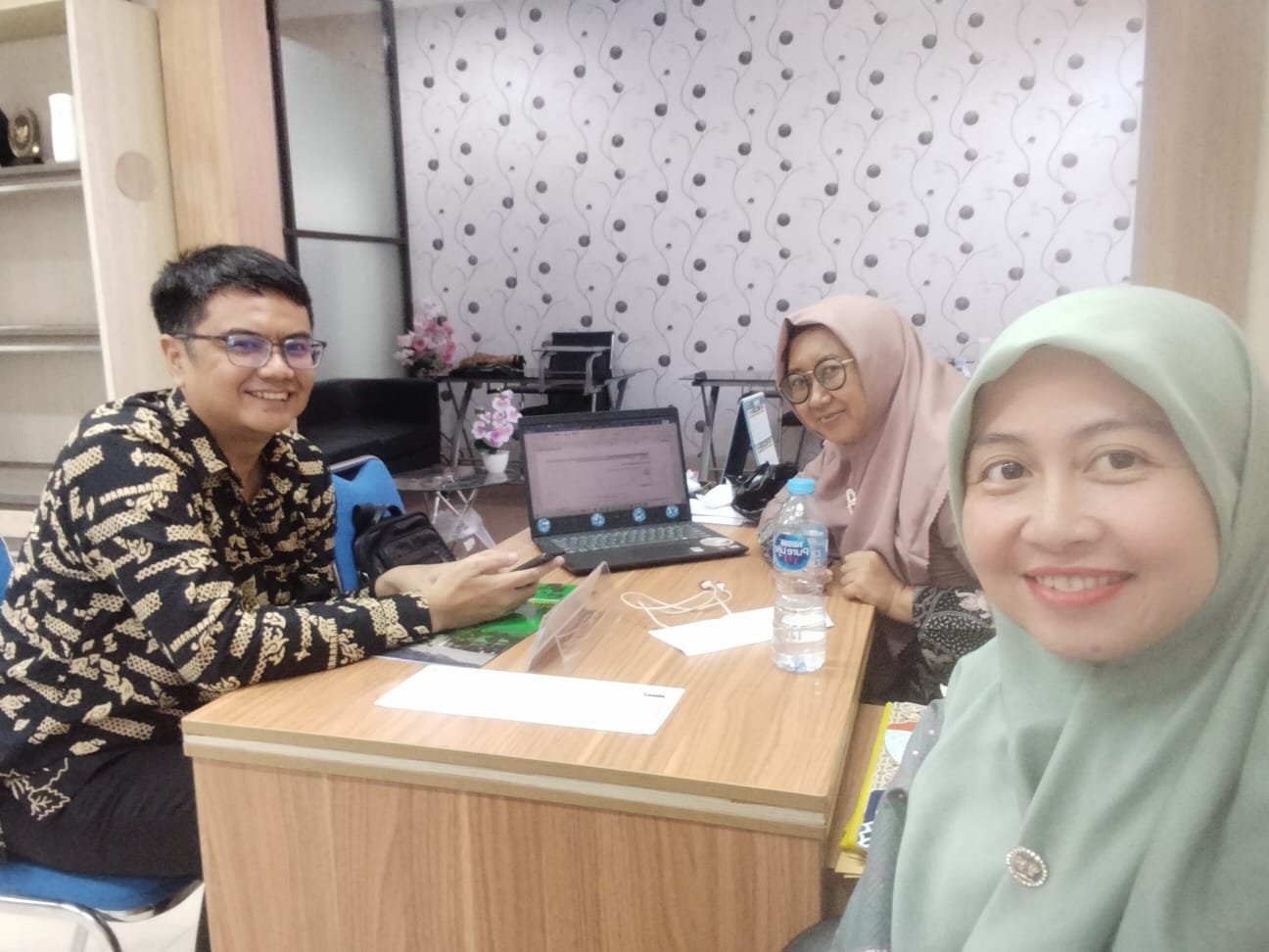 Jurusan Pariwisata Syariah UIN Siber Syekh Nurjati Cirebon Matangkan Implementasi Kurikulum OBE melalui Rapat Tindak Lanjut Penyusunan RPS