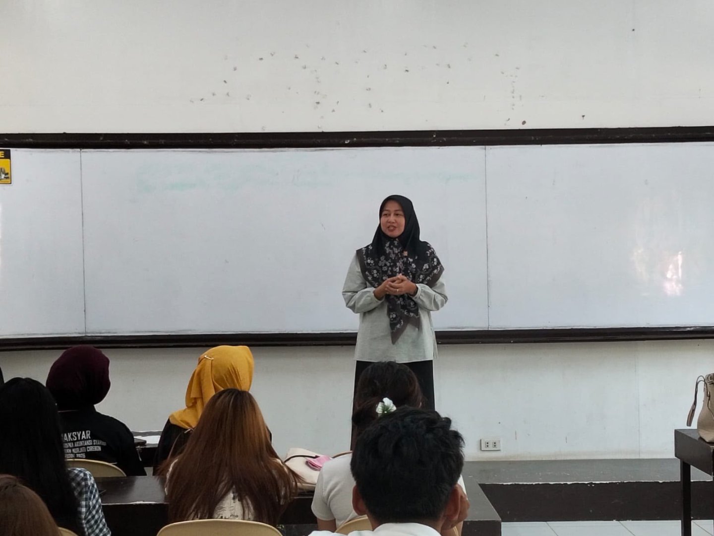 Perkuat Rekognisi Global, Dosen Pariwisata Syariah FEBI UIN Siber Cirebon Jadi Visiting Lecturer di UM Digos College Filipina
